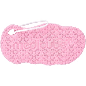 medicube Soft Peeling Body Sponge – 2 in 1 Gentle Exfoliating & Shower Ball | Gentle Exfoliating Shower Sponge for Dead Skin, Flexible Body Scrubber for Back, Elbows & Knees, Korean Sponge, 1 Piece