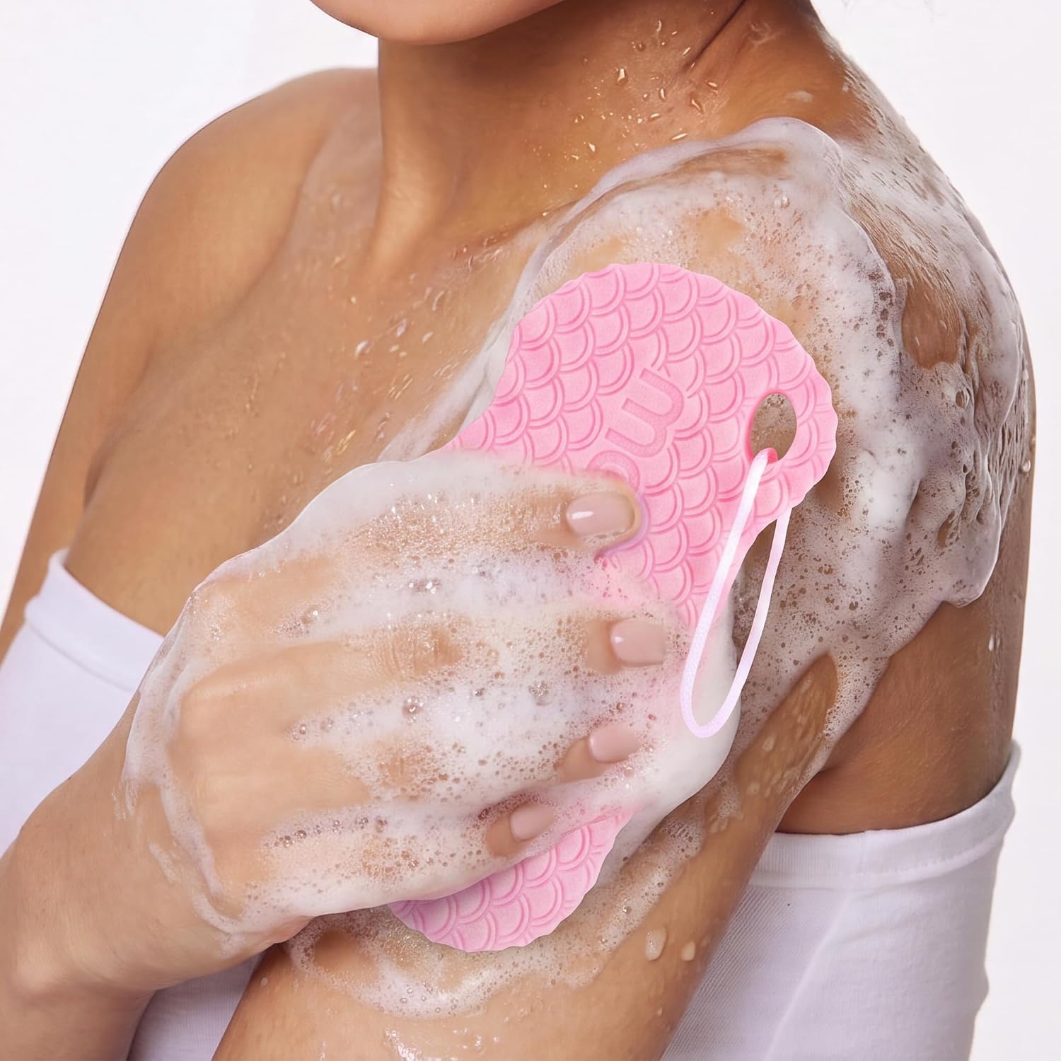 image:imagemedicube Clarifying Back amp Chest Duo Red Body Wash amp Soft Peeling Sponge